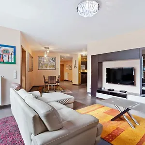  Appartement Stylish 2-bed Gem, Nature & Comfort